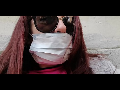 ❤️ Nicoletta mści się na sąsiedzie i sika w jego garażu (Special Covid19 Italian Quarantine) ☑ Fucking video at us ❌️❤